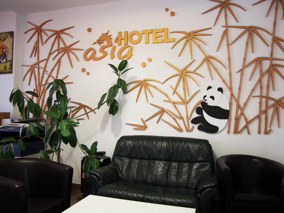 Asia Hotel Târgu Jiu Eksteriør billede