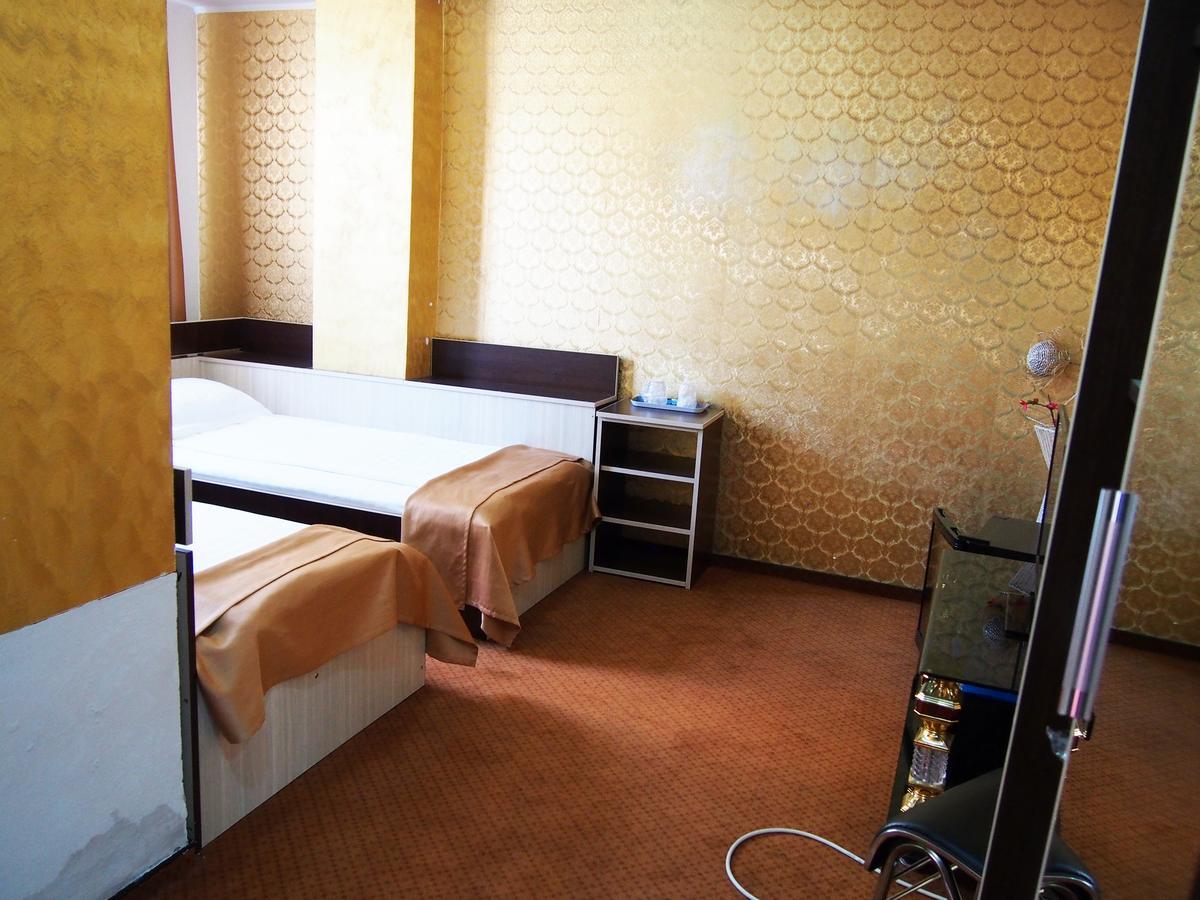 Asia Hotel Târgu Jiu Eksteriør billede