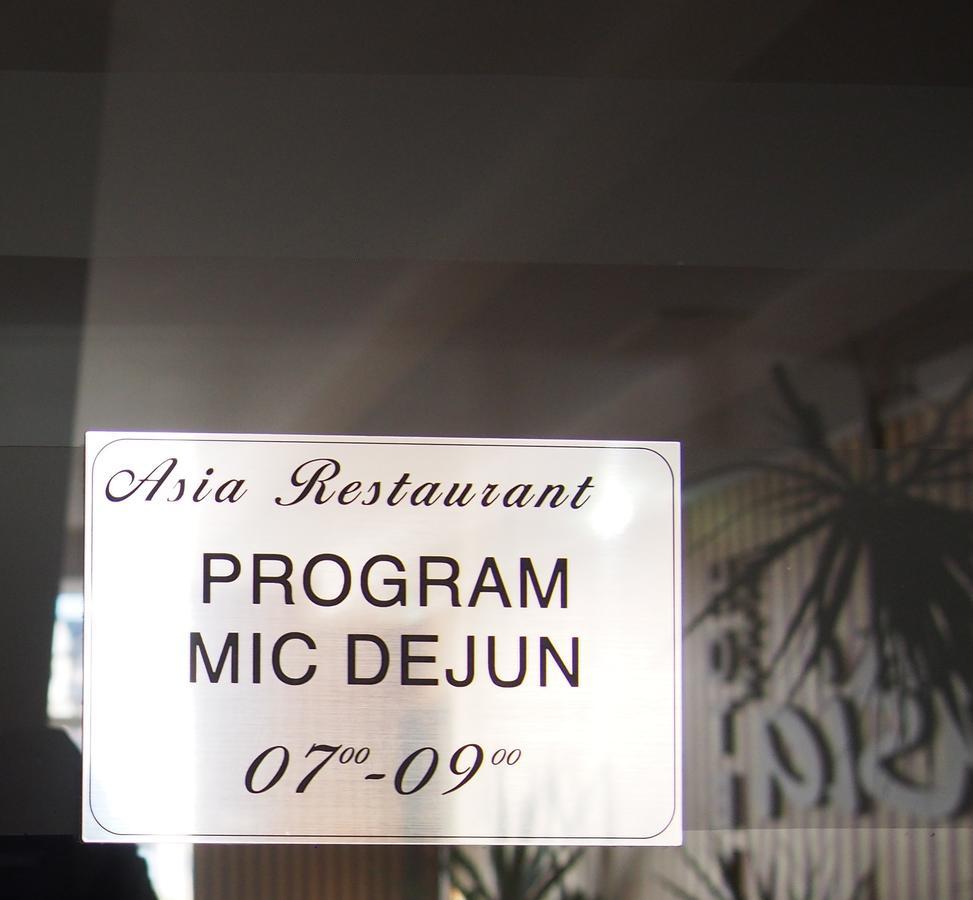 Asia Hotel Târgu Jiu Eksteriør billede
