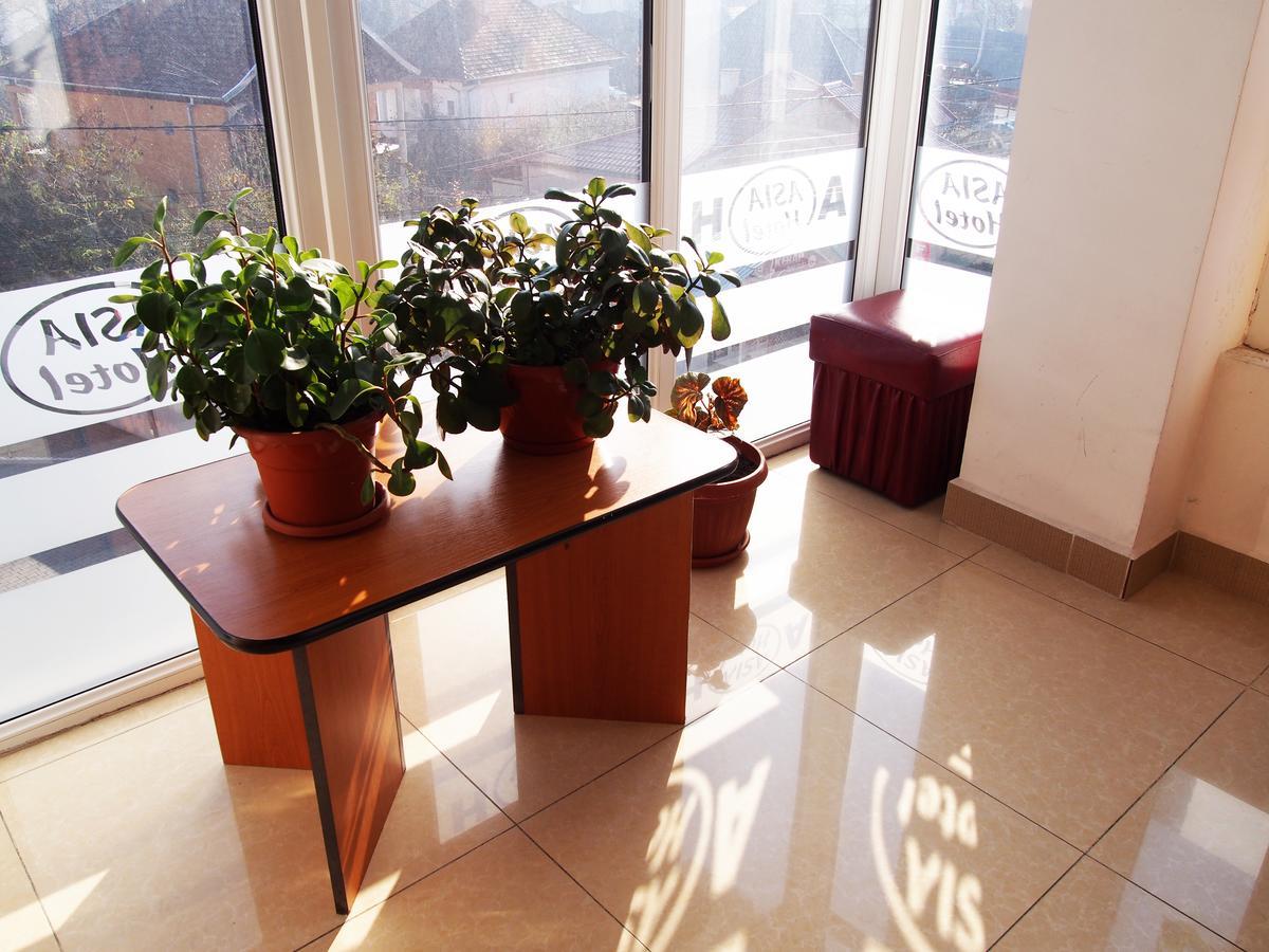 Asia Hotel Târgu Jiu Eksteriør billede